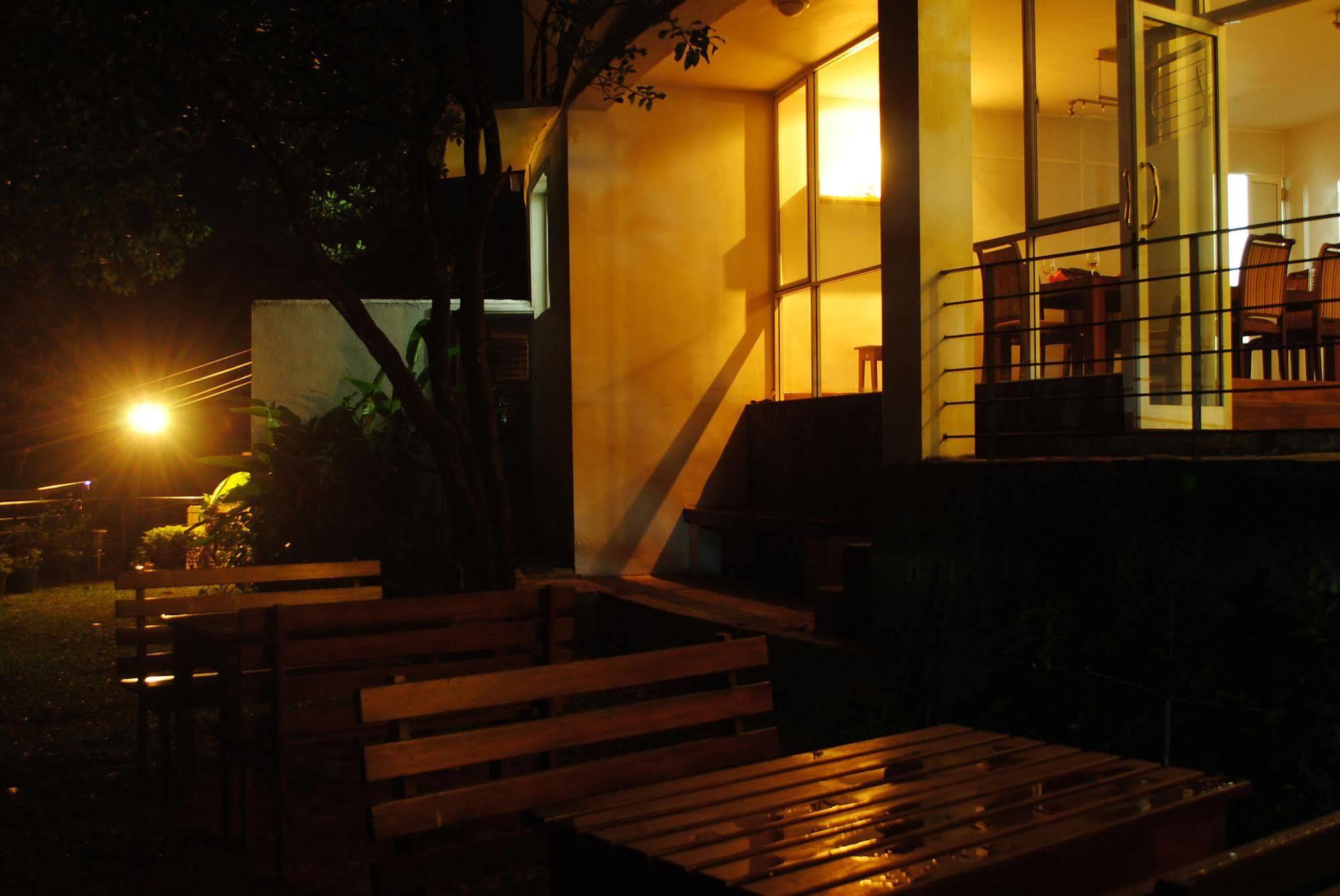 Hotel See Kandy Exterior foto